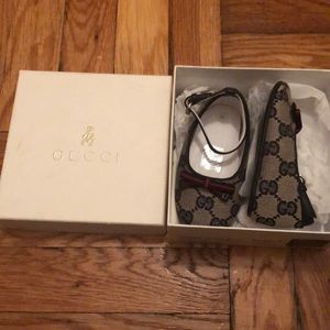 GUCCI Baby Shoes Size 2.5